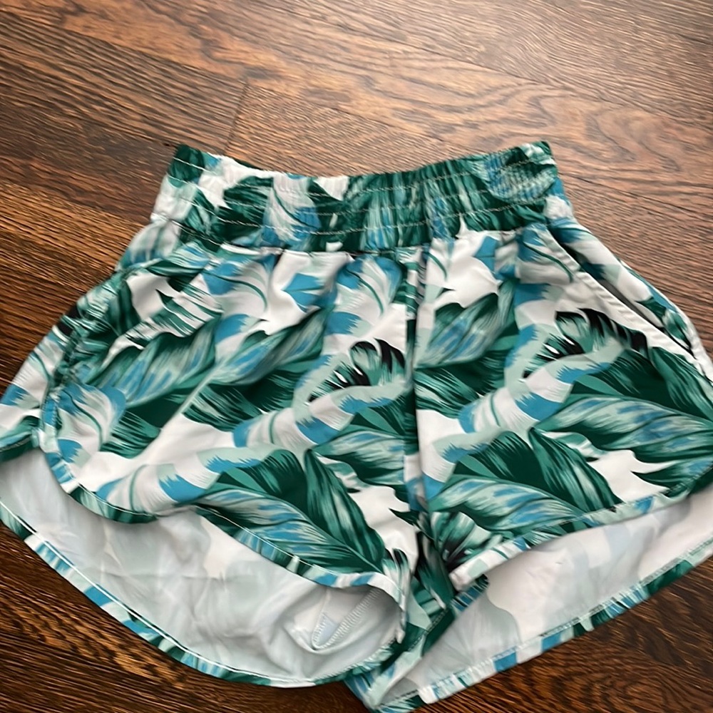 Show me your mumu palm short